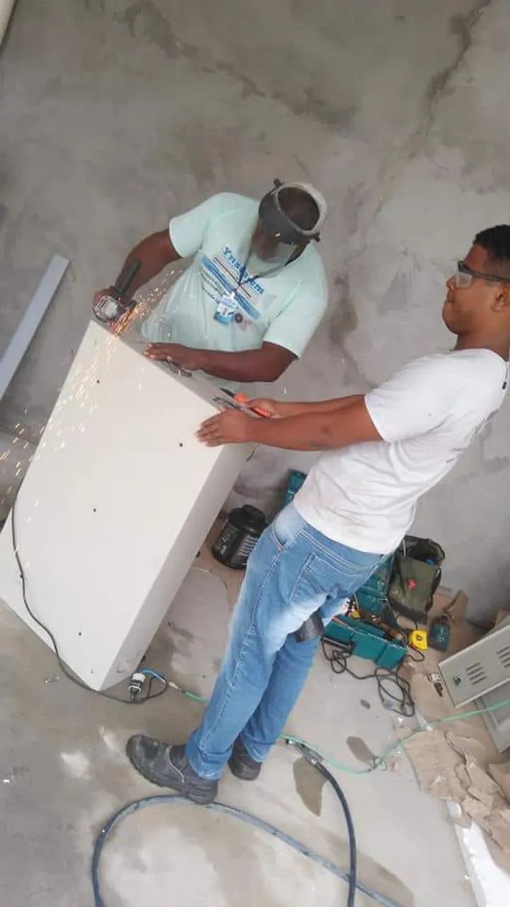 Eletricista especializado - Foto 3
