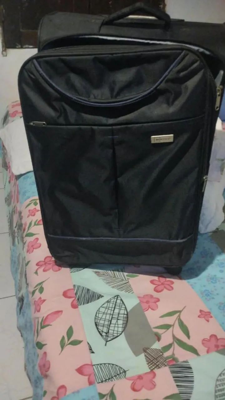 Vendo mala muito boa 