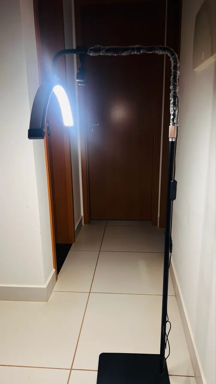 Luminária de mesa - Foto 2