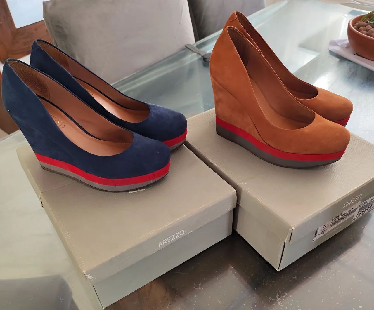 Sapatos 50,00 cada
