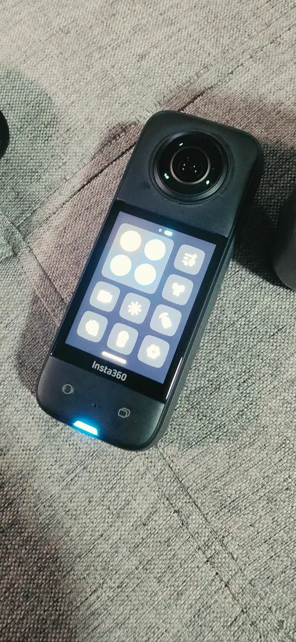 Insta 360 x3 - Foto 3