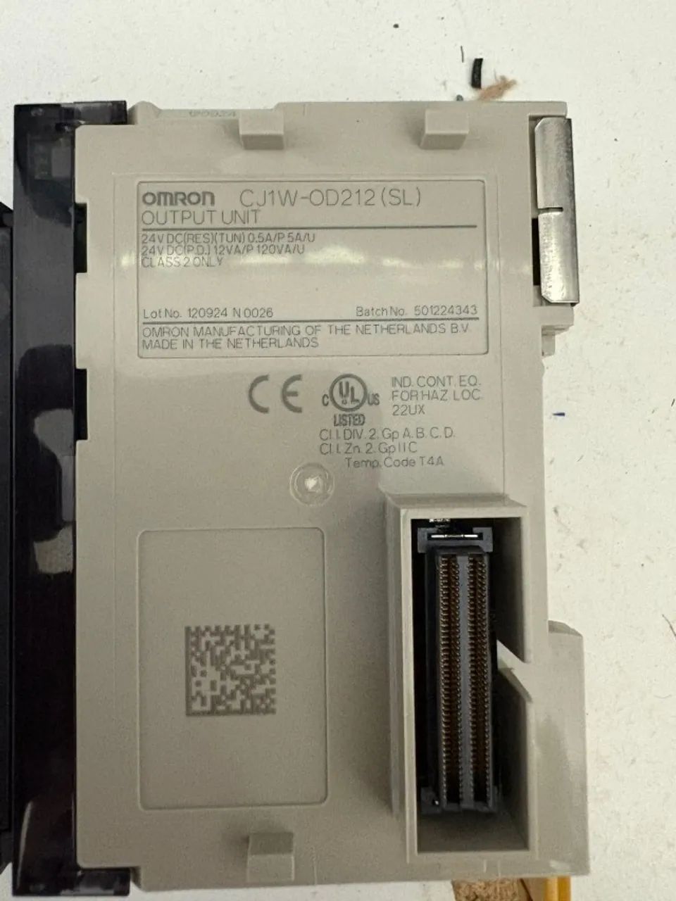 Módulo De Saída Digital Omron Cj1w-od212 16 Saídas 24 Vdc - Foto 3