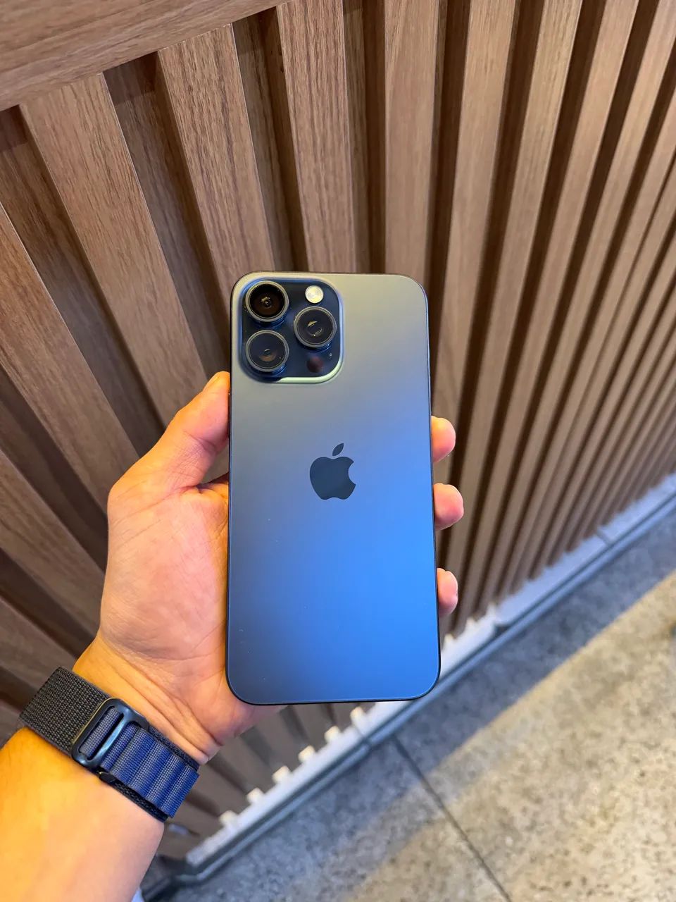 iPhone 15 Pro Max 256gb Todo Original  - Foto 4