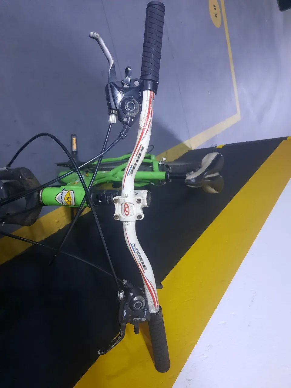 Bicicleta aro 26 verde - Foto 4