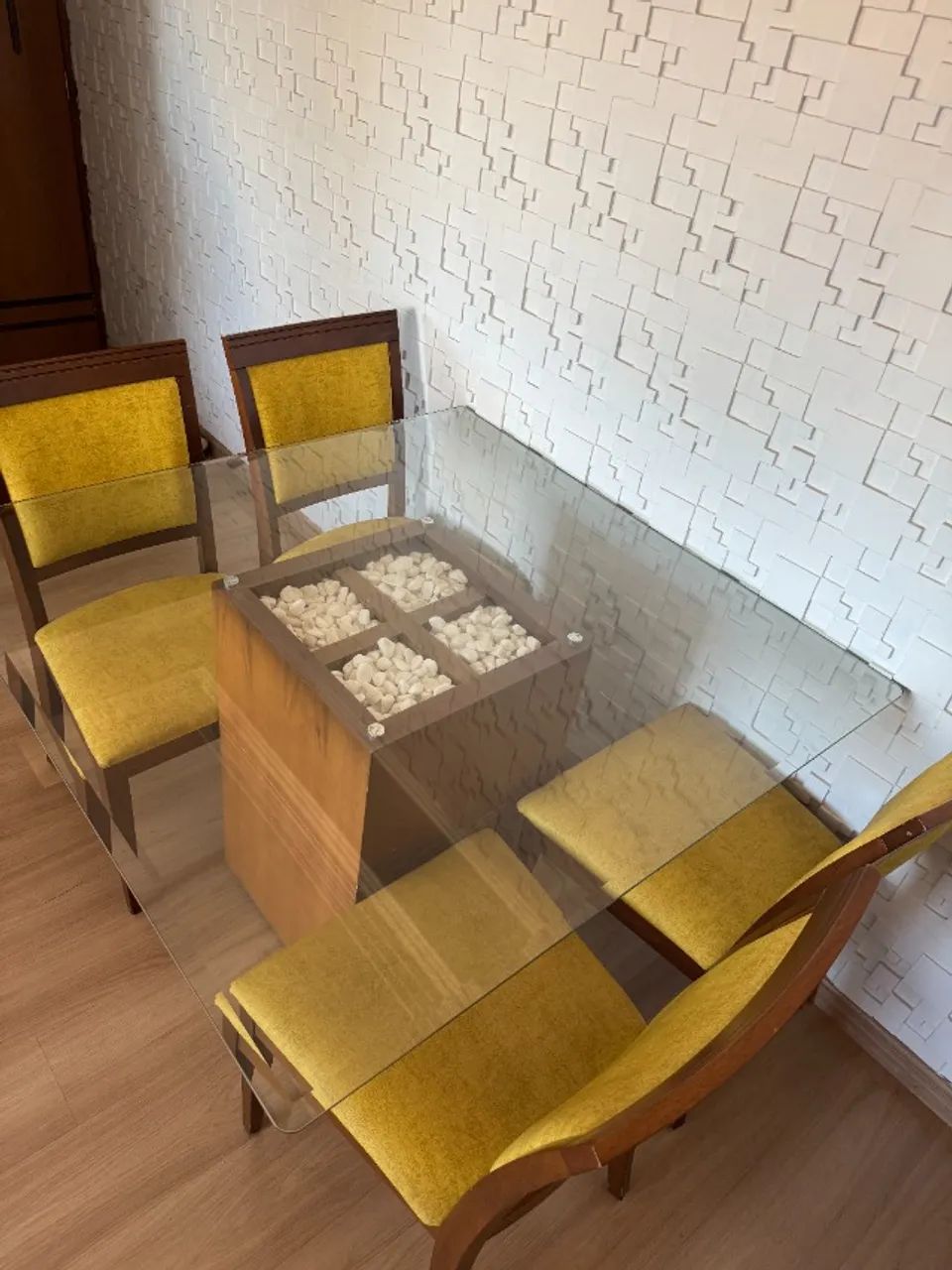 Mesa de jantar de vidro 4 cadeiras  - Foto 4