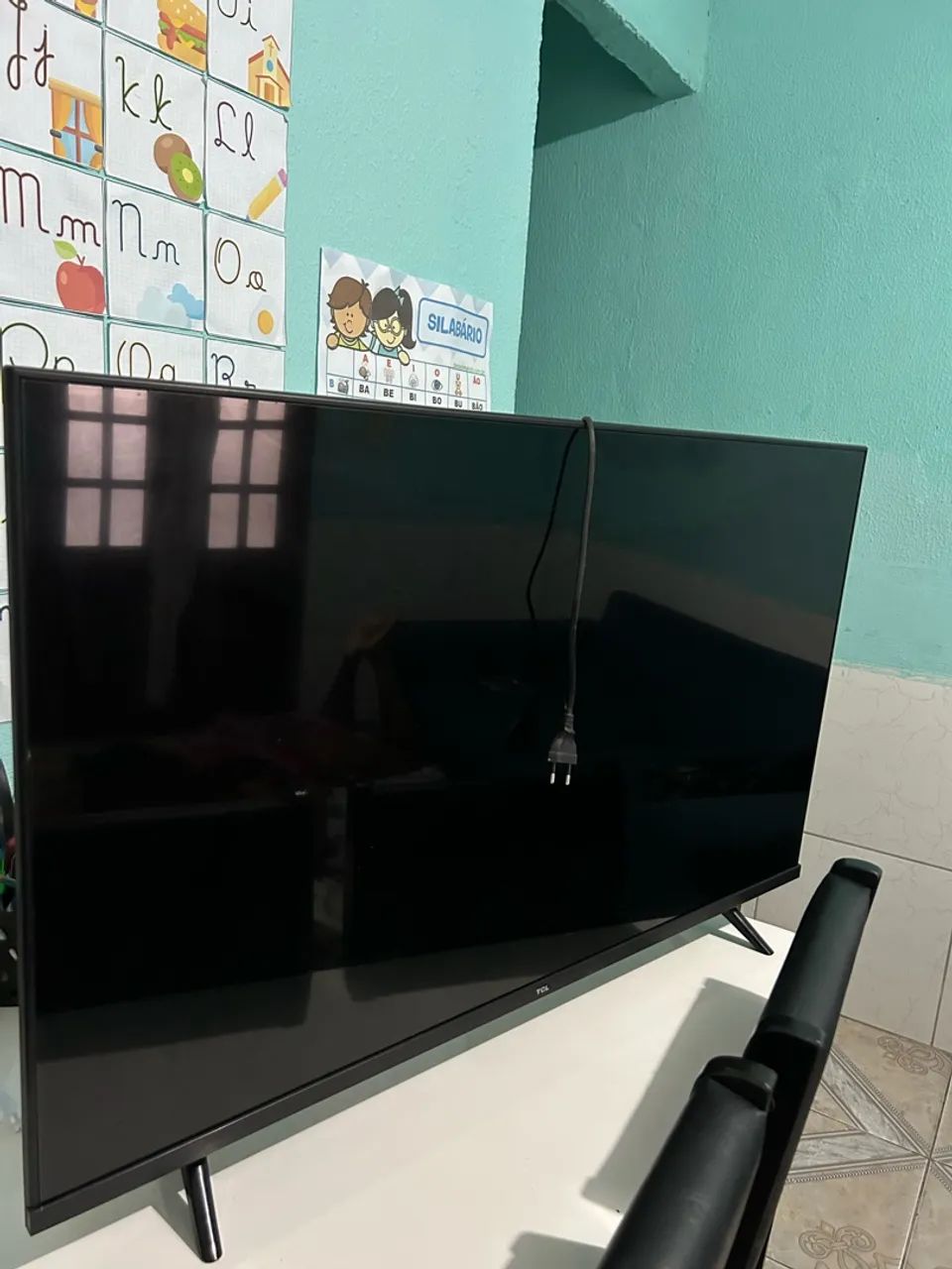 Tc TCL 43 polegadas com defeito  - Foto 3