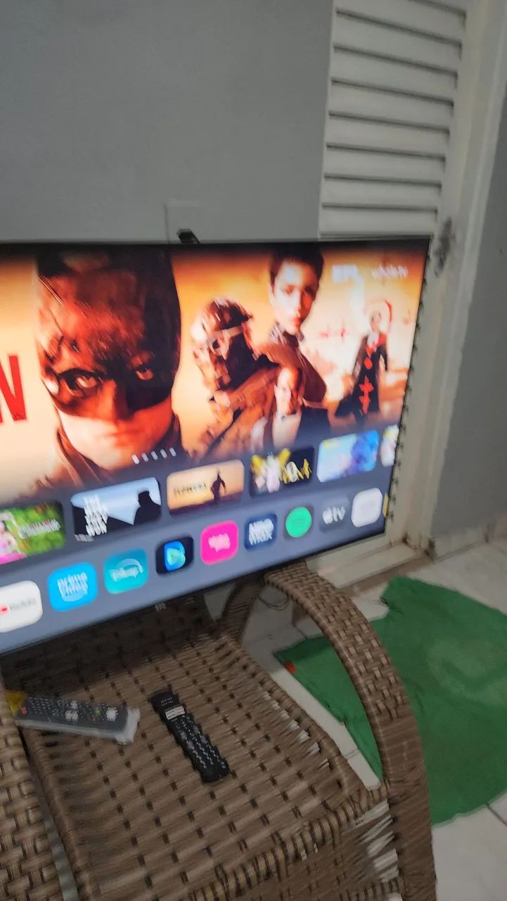 Smart tv dled nova na caixa - Foto 2