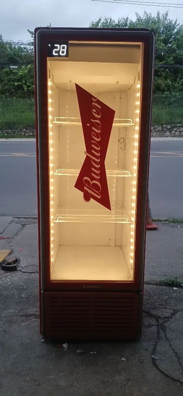 freezer expositor cervejeiro metalfrio Budweiser 127V super novo 