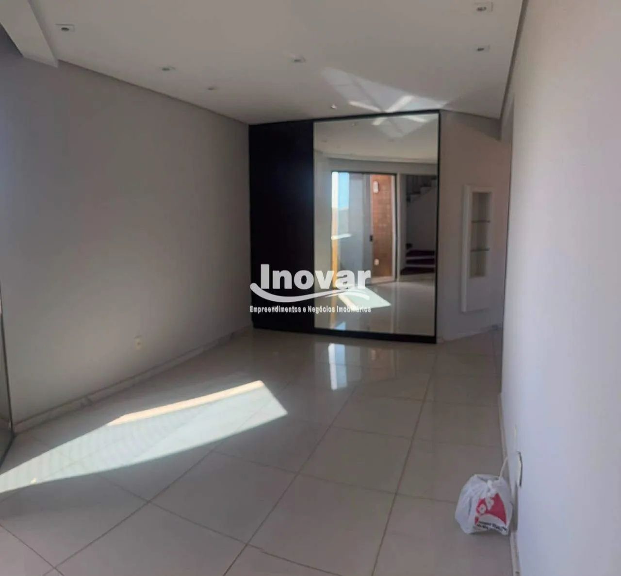 Cobertura com aprox 217 m2 total, 3 quartos com 1 suíte, 2 vagas, piscina e saúna, proximo - Foto 5