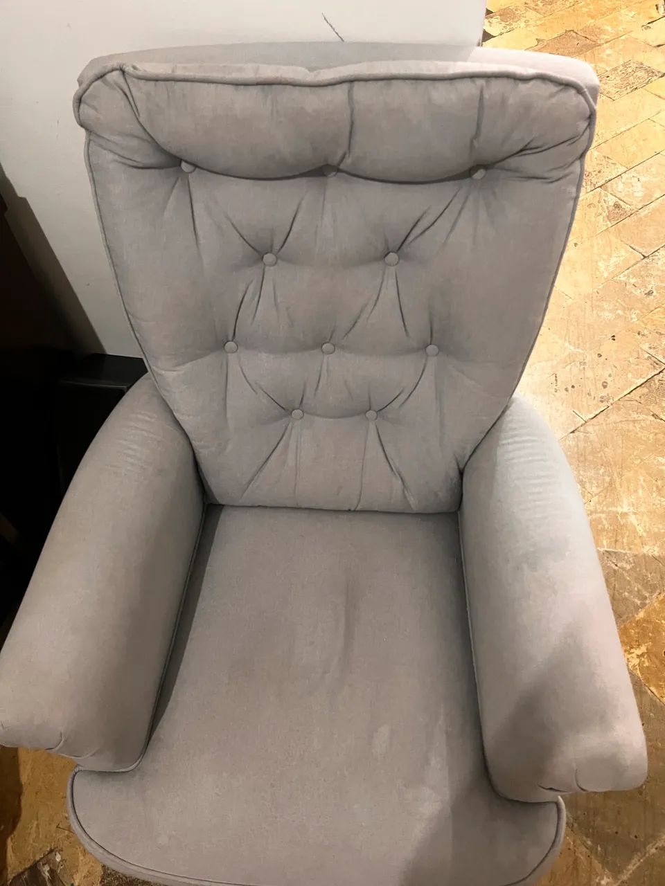 Poltrona de amamentação 