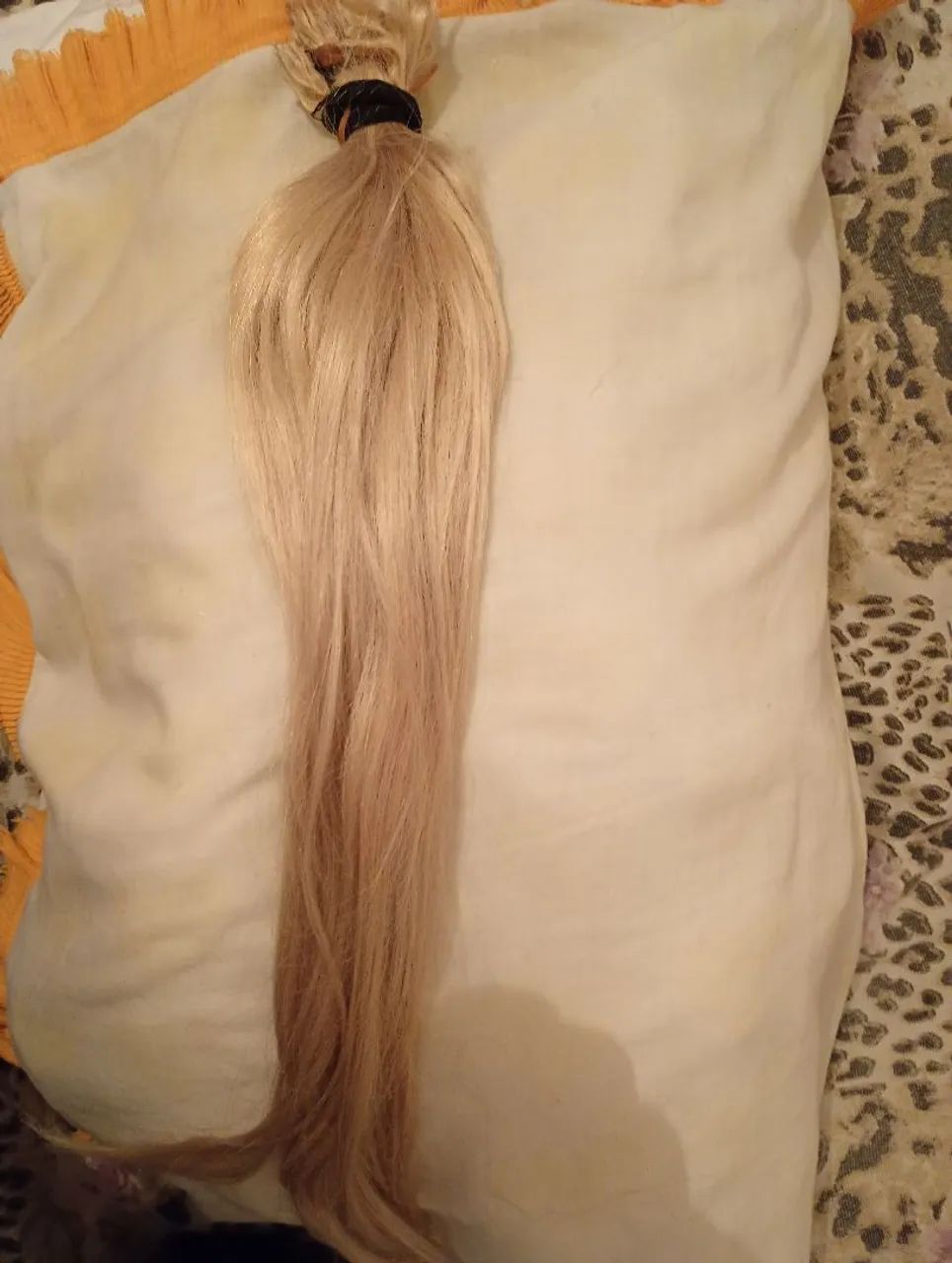 Cabelo humano loiro 55 cm 90 gramas - Foto 4