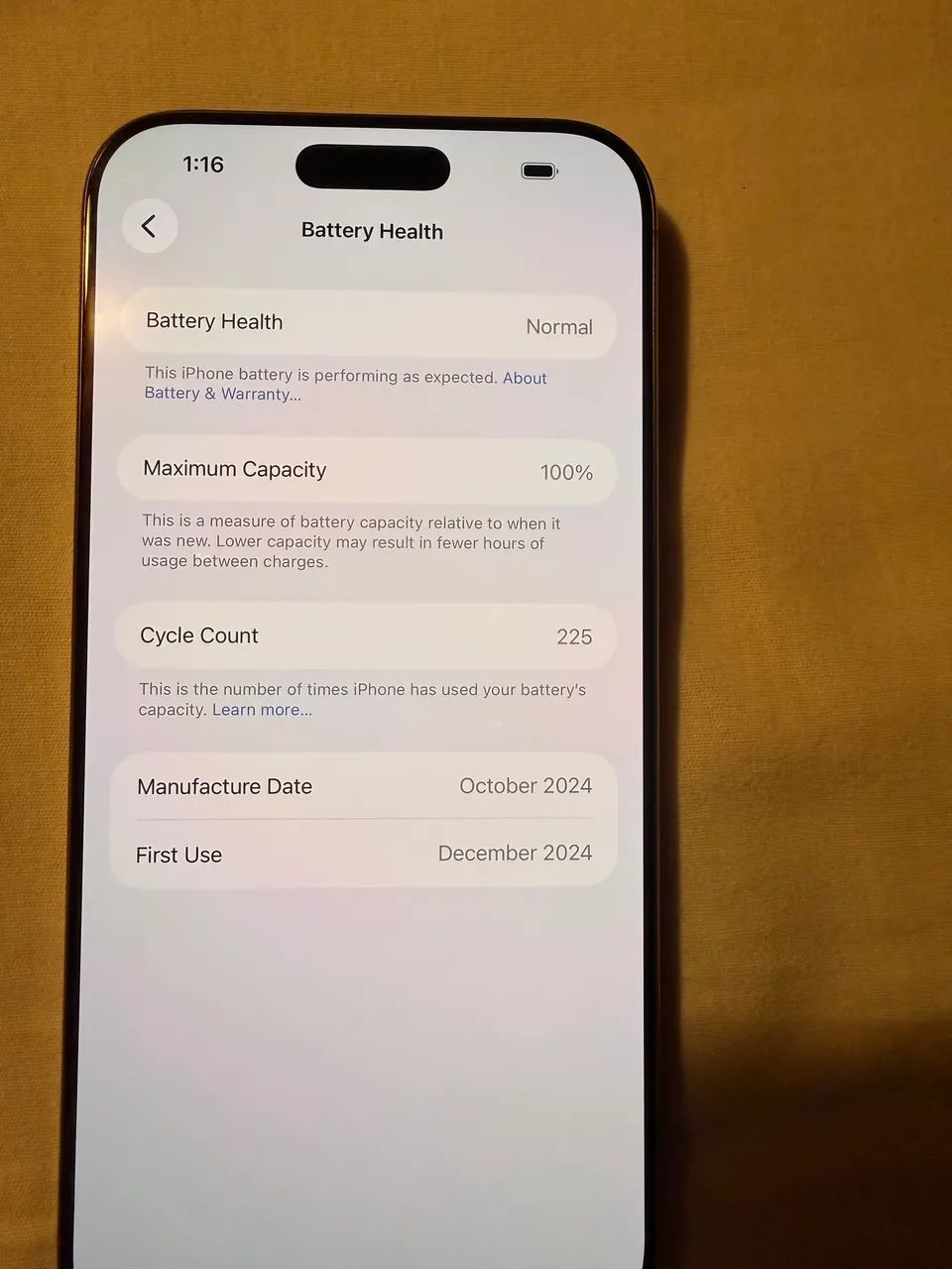 iPhone 16 pro max 256gb, bateria 100% (estado de novo)