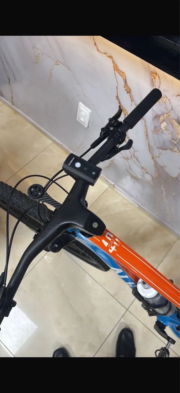 Bicicleta de carbono