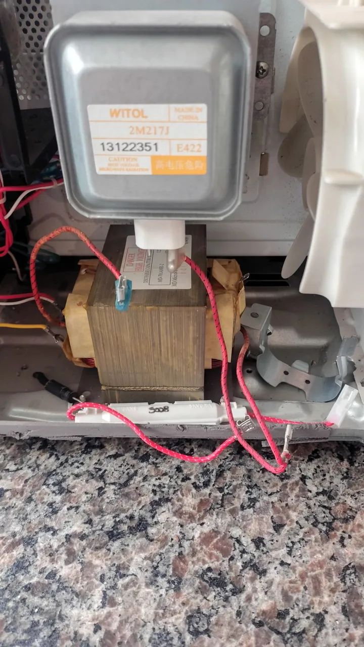 Consertos de microondas chamar no zap * - Foto 3