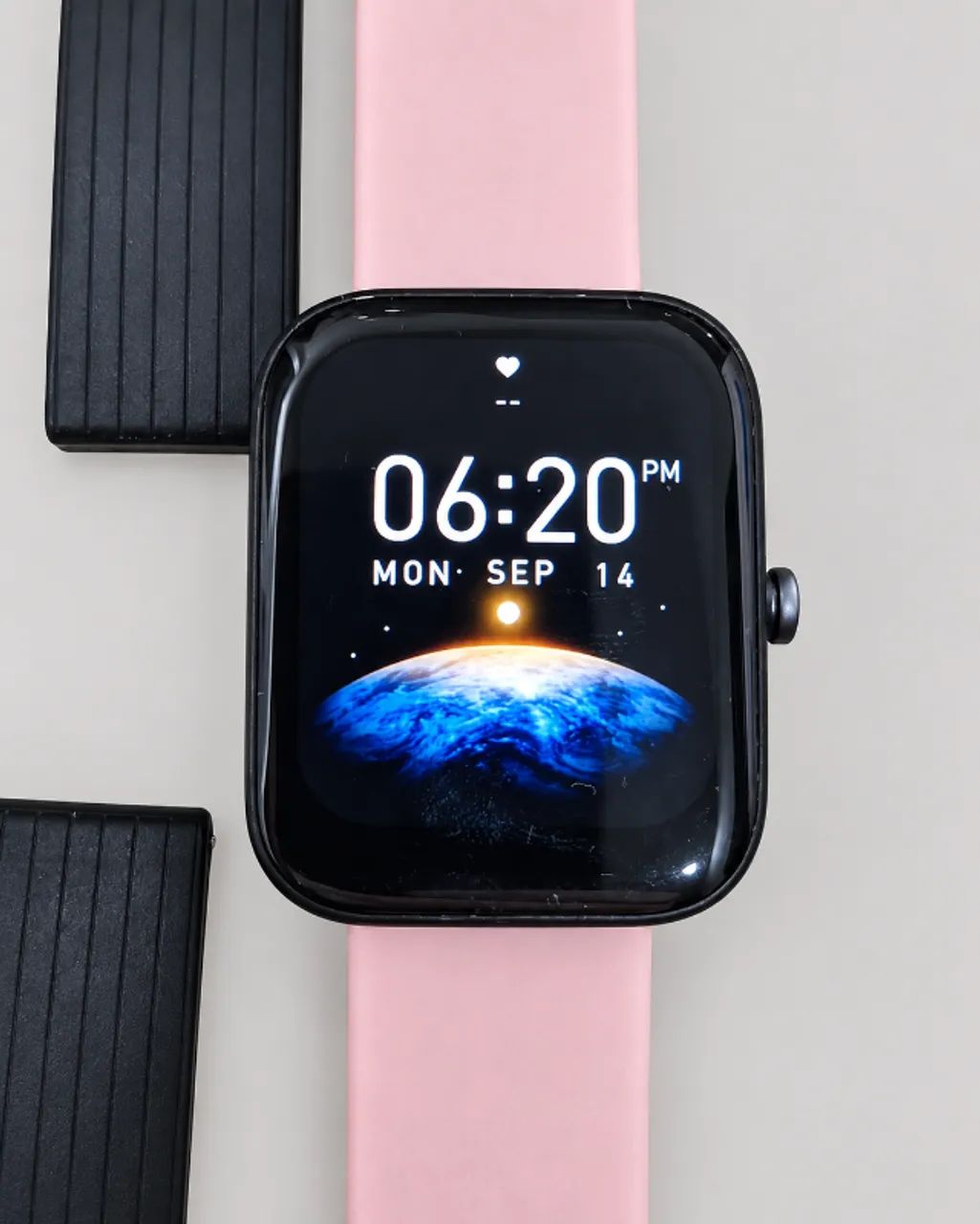 Amazfit Bip 3 com Carregador e Pulseira Extra - Foto 2