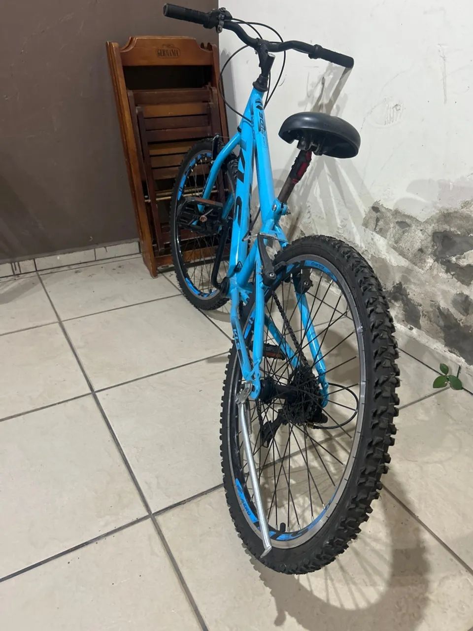 Bicicleta 7 marchas completa pezinho mais kit luzes sem defeito
