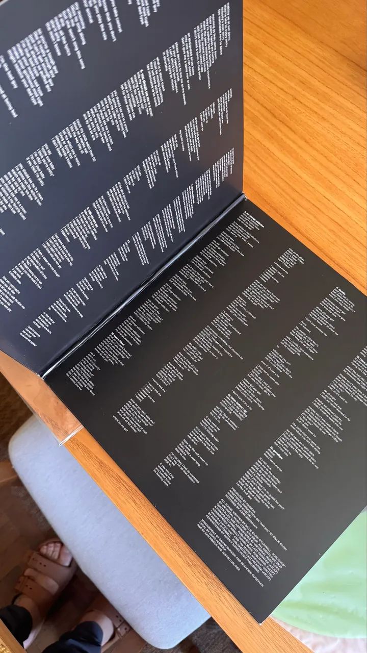 Vinil Billie Eilish - edição target brilha no escuro  - Foto 3