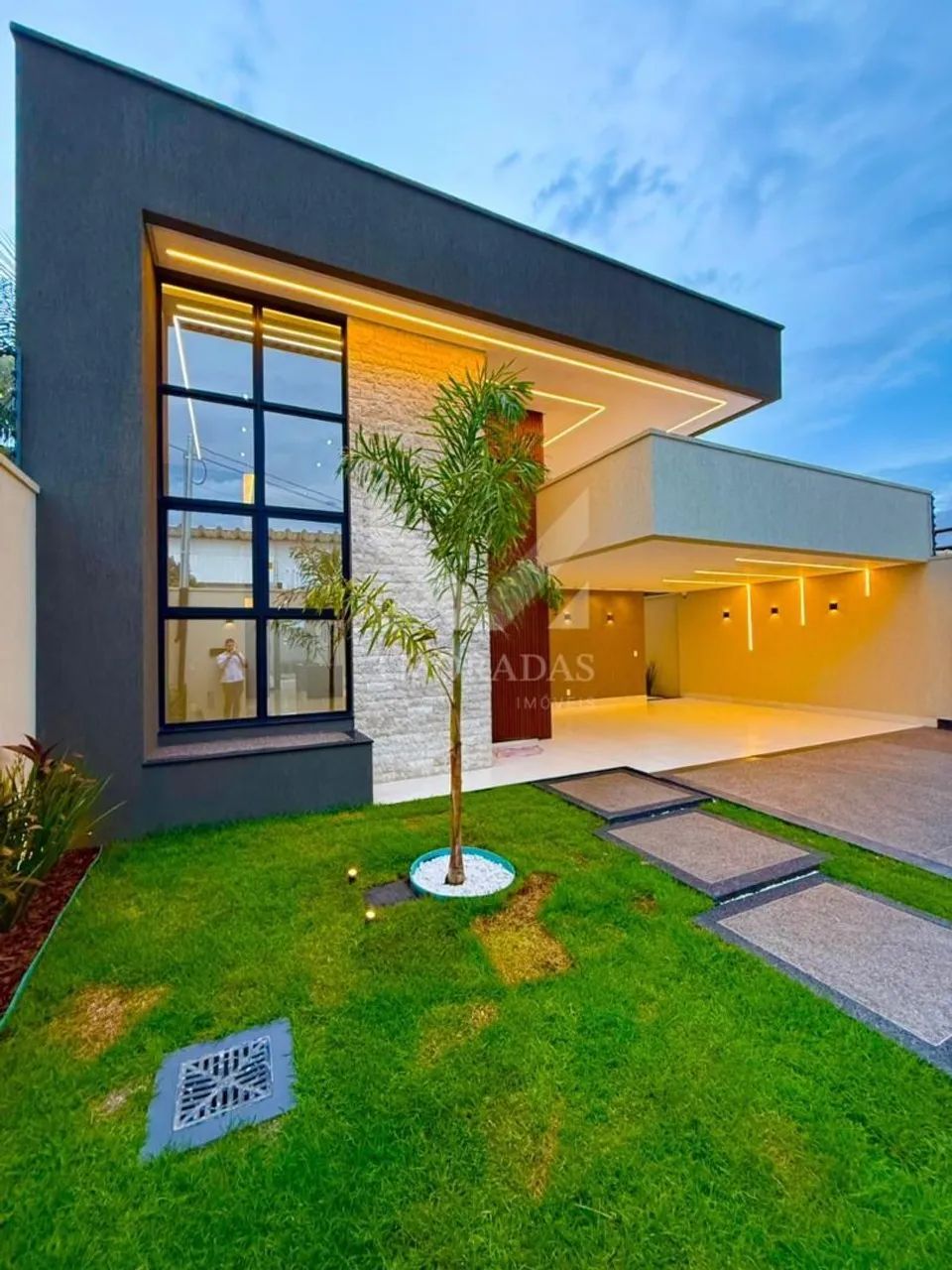 Casa 4 Suítes no Jardim Planalto