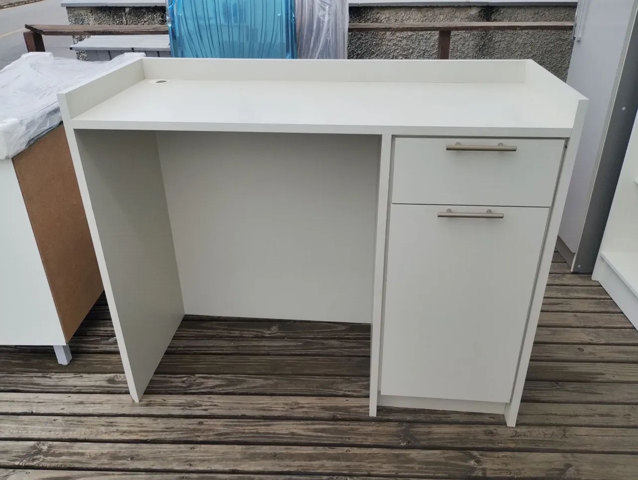 Balcão de atendimento comercial entrego ler anúncio  - Foto 5