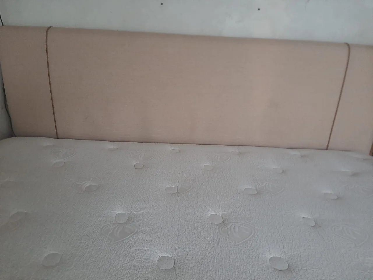 Cama de casal queen