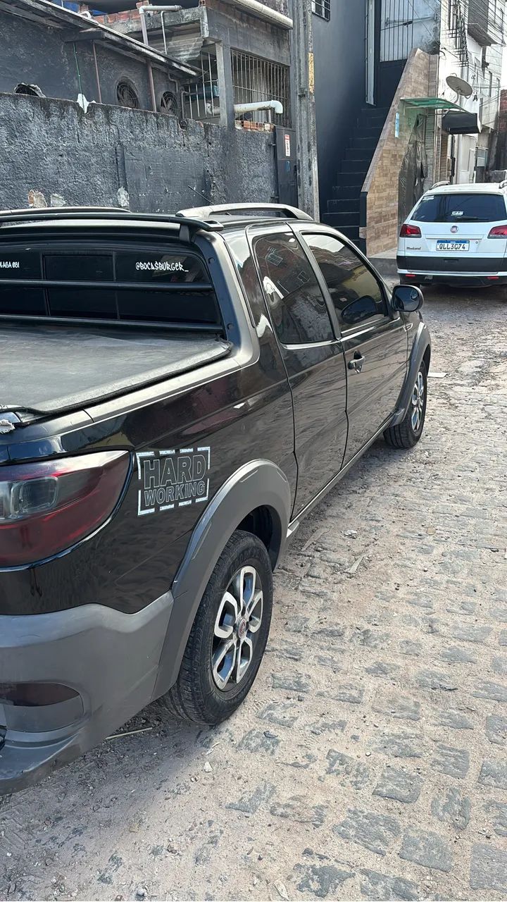 Fiat Strada Working Hard 1.4 Fire Flex 8V CD 2018 - Foto 2