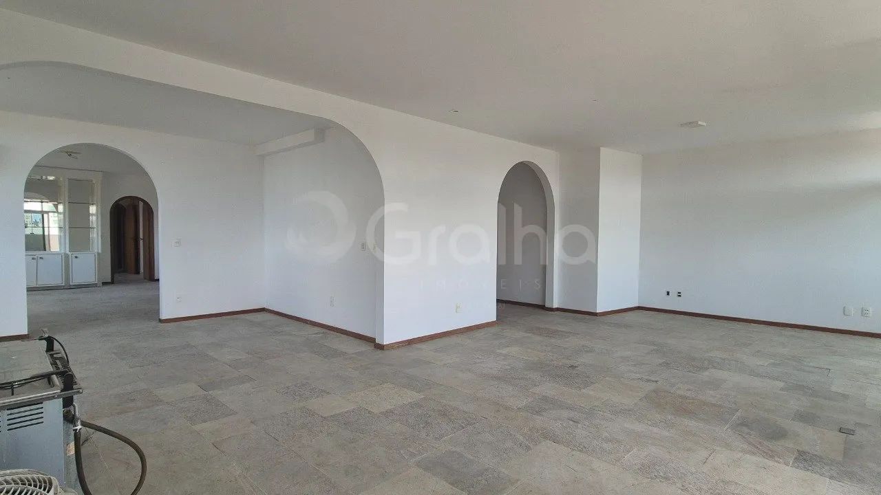 Apartamento amplo 5 dormitórios em andar alto a venda no centro - Foto 3