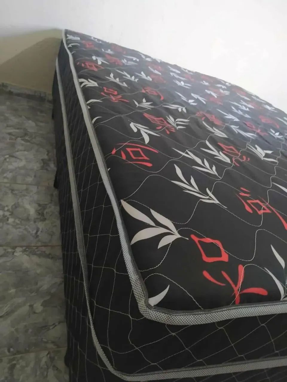 Cama casal com colchão (entrego  - Foto 3