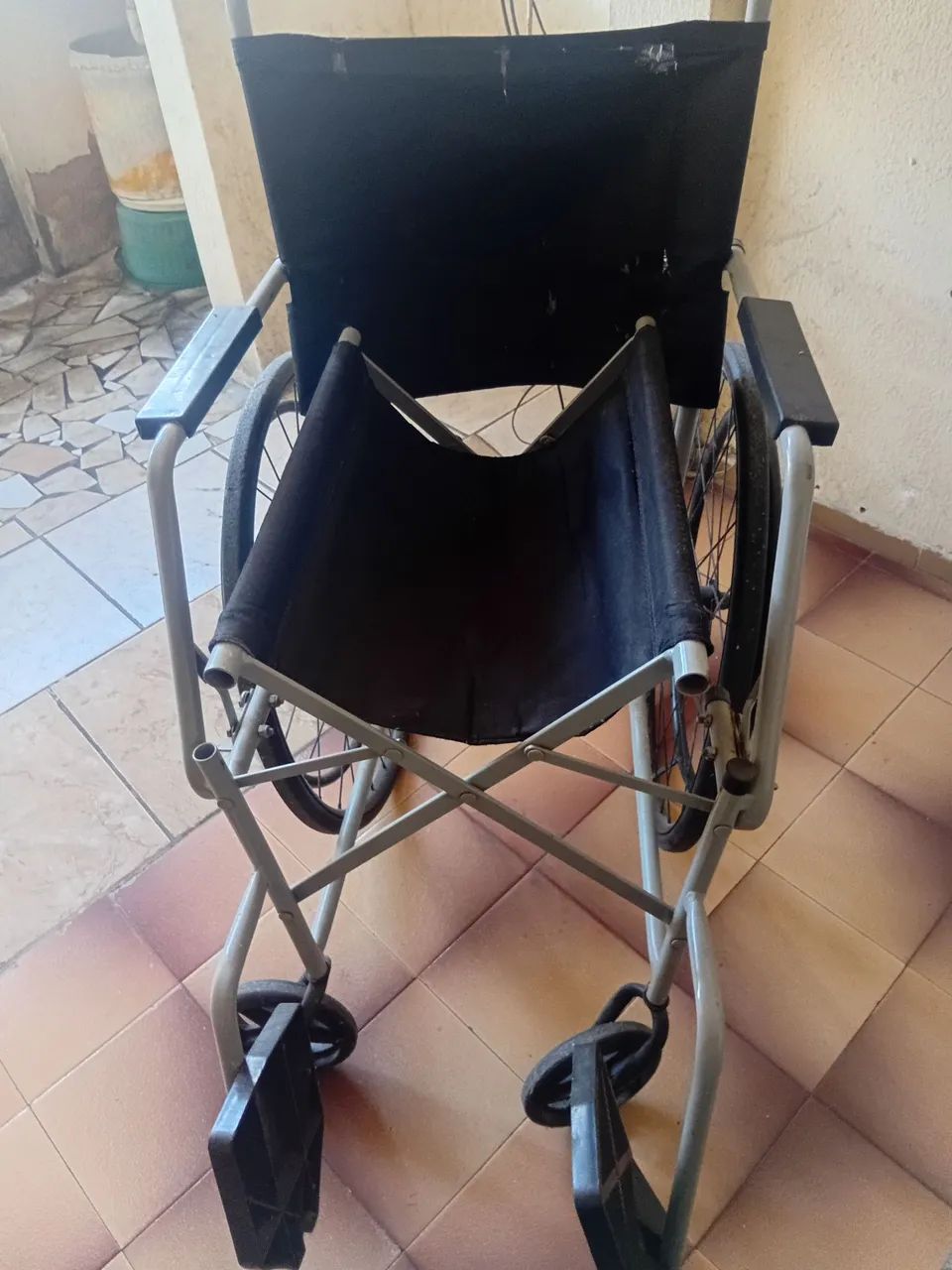 Cadeira de rodas  - Foto 2