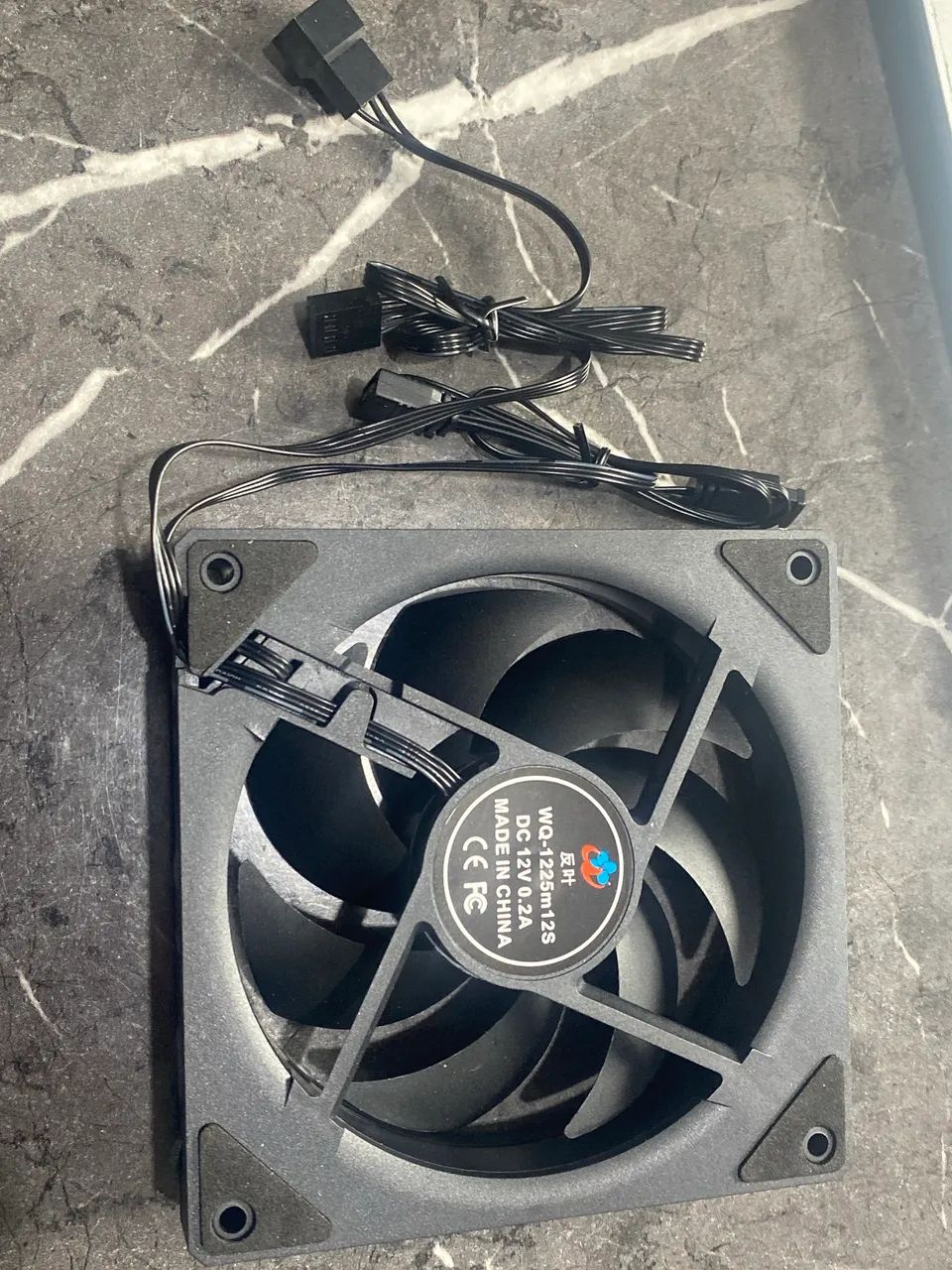 2x FAN PRISM RS4 BLACK REVERSE - Foto 2