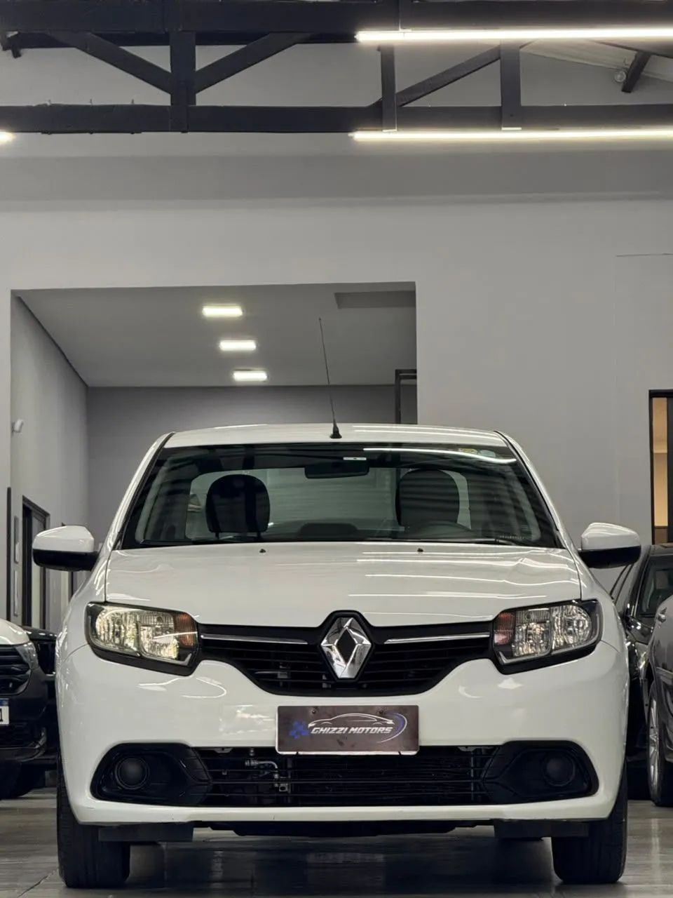 Renault Logan Expression Flex 1.6 16V 4P 2017 - Foto 2