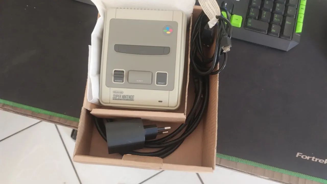 Super Nintendo Classic Mini Original  - Foto 3