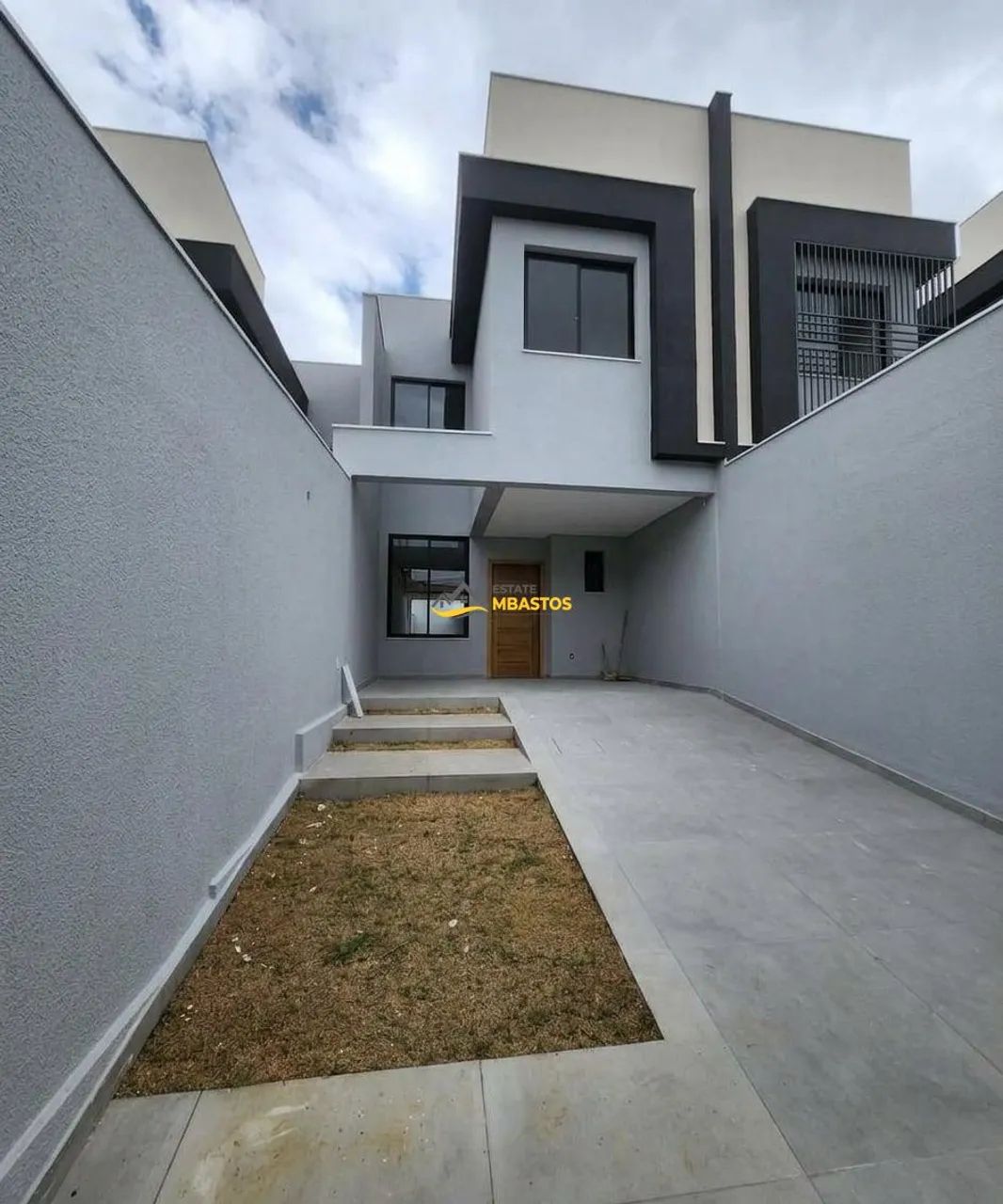 Casa geminada duplex à venda com 131 m² e 3 quartos no Santa Amélia em Belo Horizonte REF: