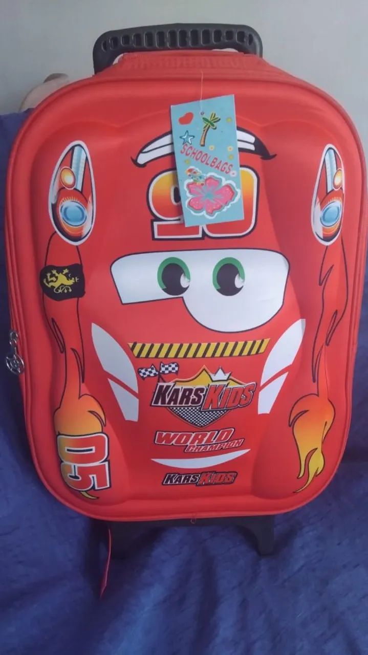 Vendo mochila infantil nova do relâmpago McQueen  - Foto 3
