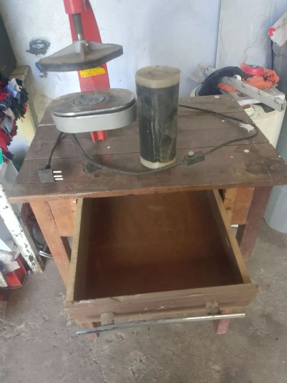Estou vendendo essa vulcanizadora Emeb