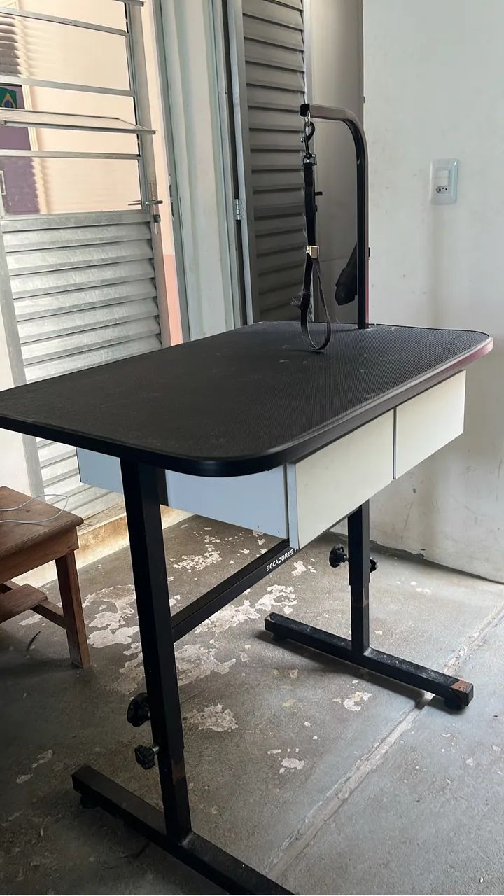 Vendo mesa para tosar plenitude 