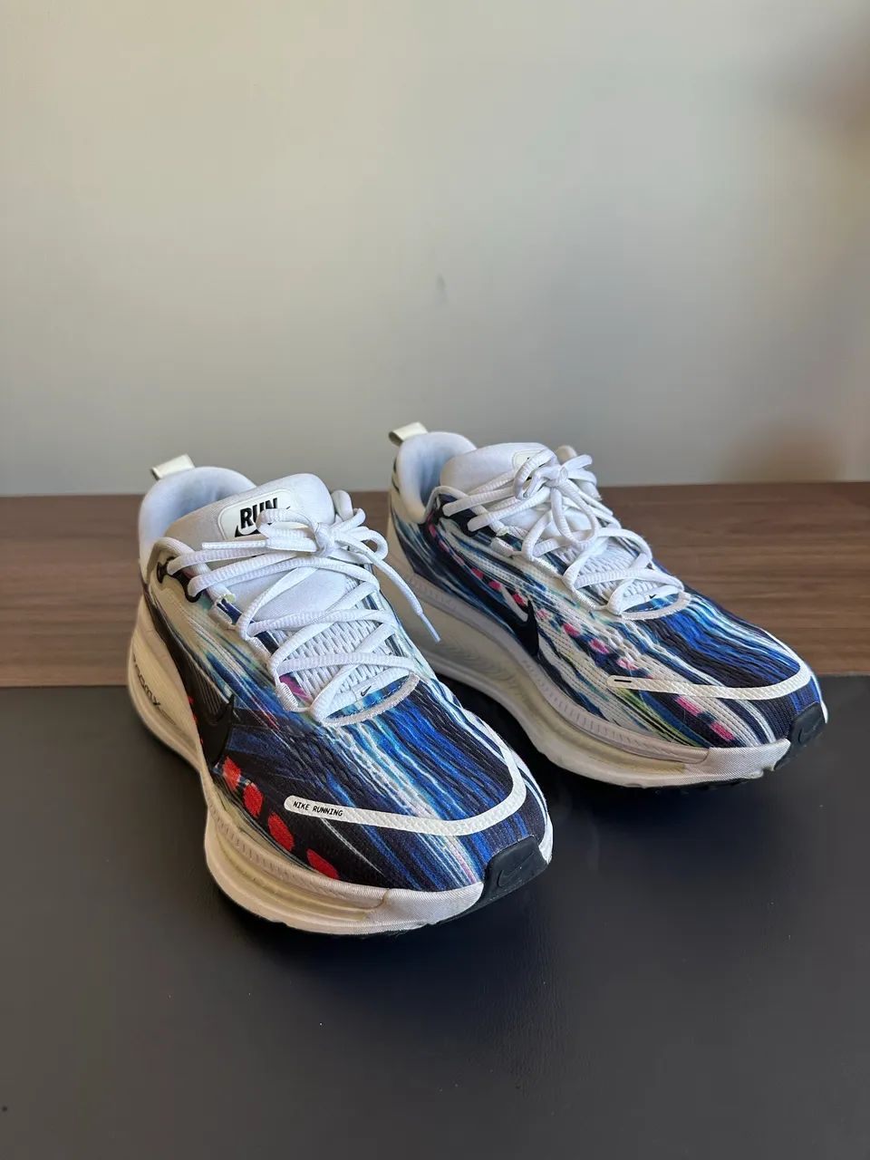 Tênis Nike vomero 18 - Foto 2