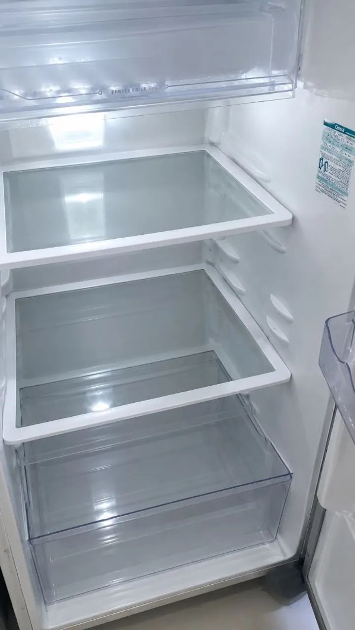 Vendo geladeira eletrolu - Foto 4