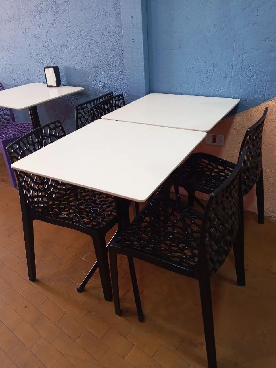 Itens para sorveteria/comércio móveis de madeira, freezer, mesas, cadeiras e outros - Foto 4