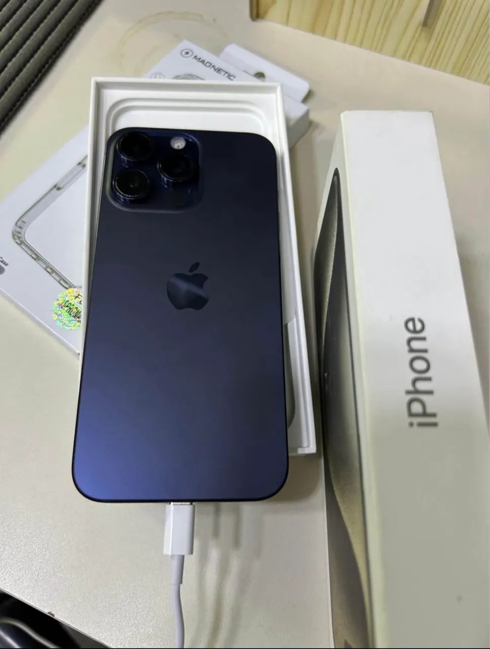 iPhone 15 pro Max 500gb - Foto 2