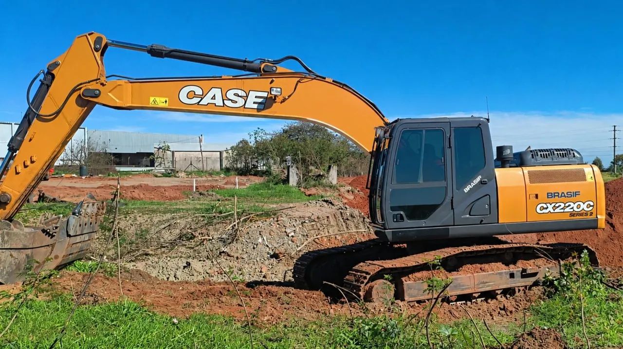 Escavadeira Hidráulica Case CX220LC