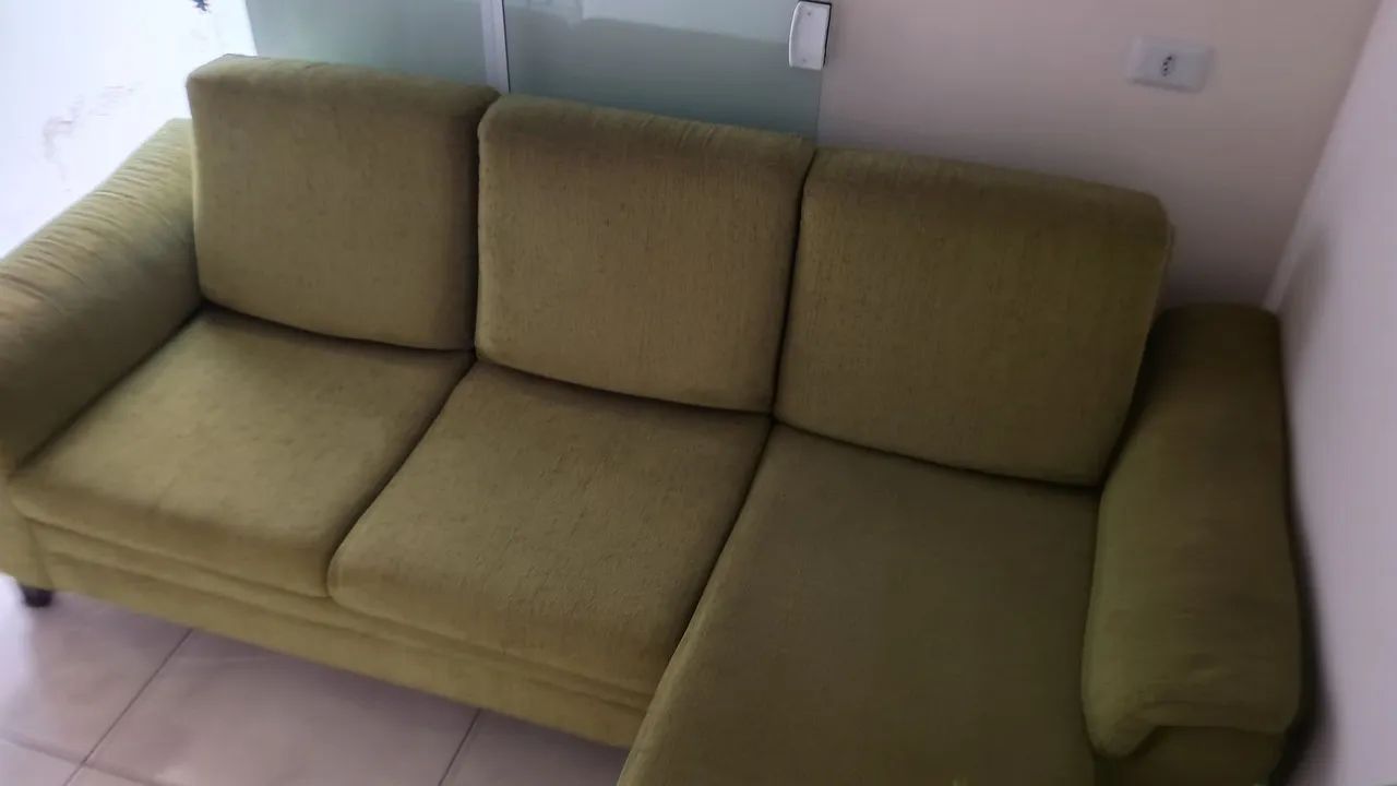 VENDE-SE SOFÁ 3 LUGARES - Foto 2