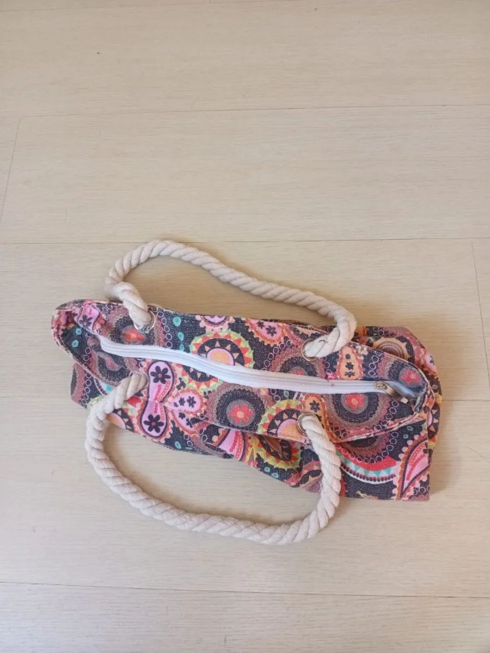 Bolsa rosa com Ziper e Alça de Cordas 44cm x 36cm - Foto 2