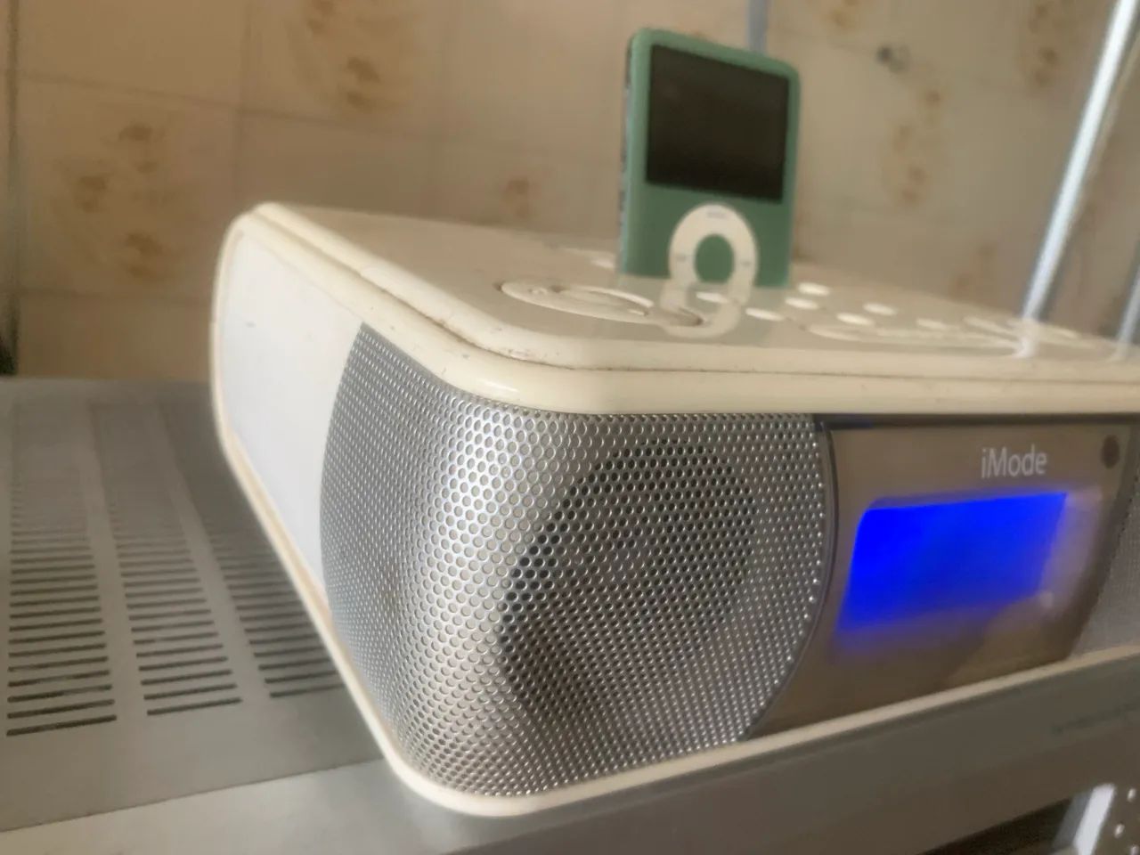 Rádio Relógio iMode IP200  - Foto 4