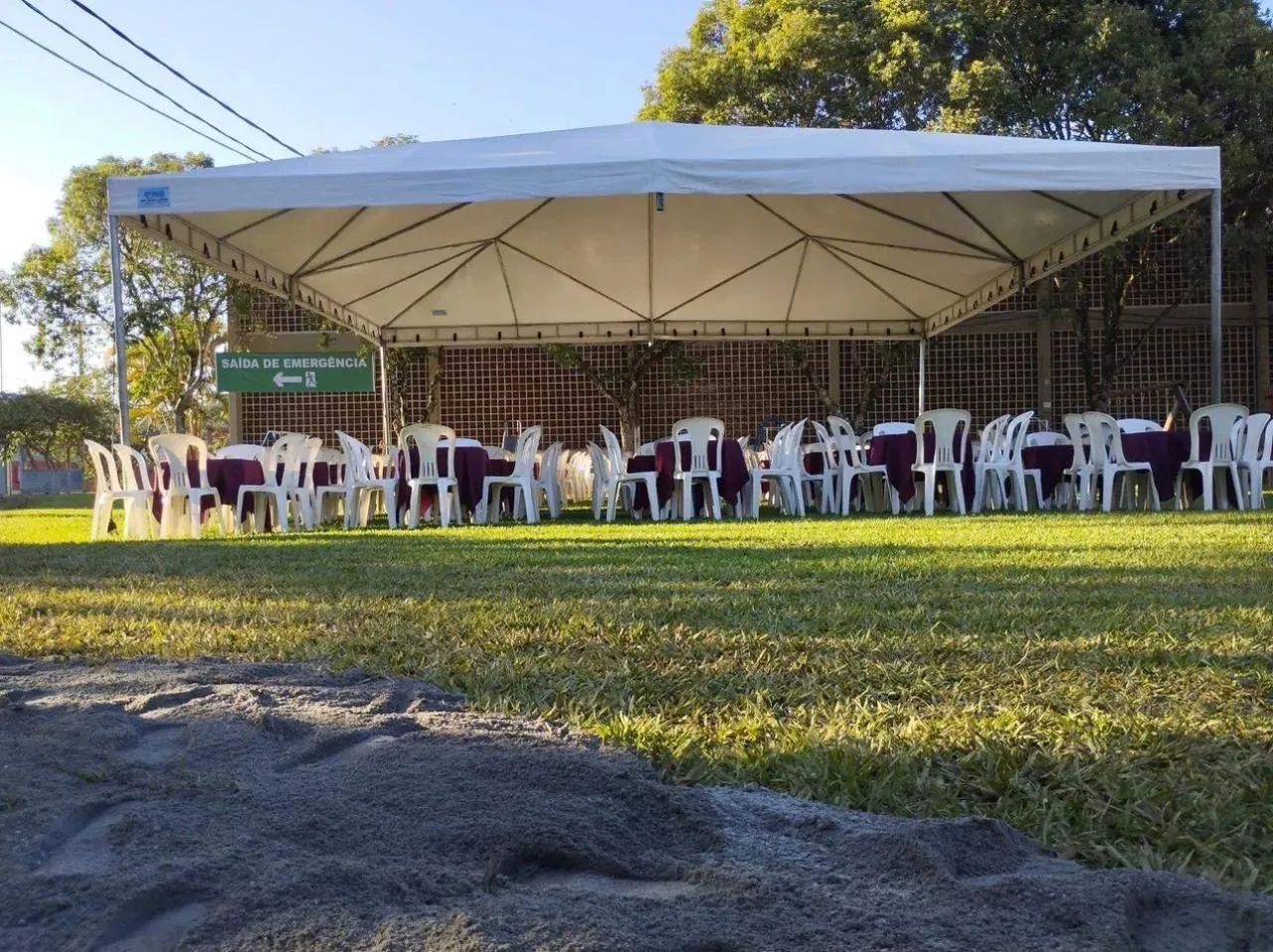 Fabricamos e alugamos tenda 10x10,  4x4, 5x5 todas as tendas são novas galvonizado... 