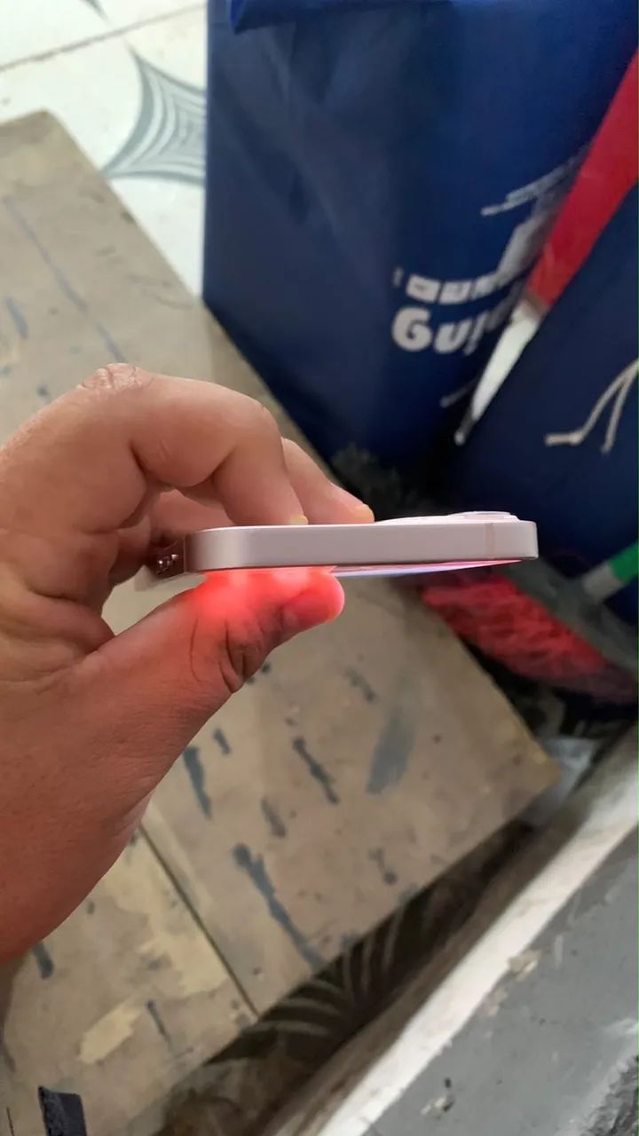Vendo IPhone 13  - Foto 2
