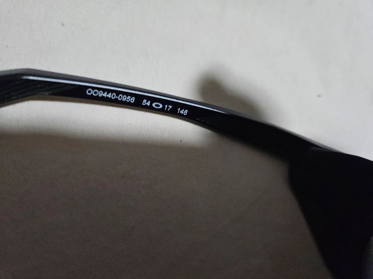 Óculos Oakley Clifden Matte Black Polarizado  - Foto 4