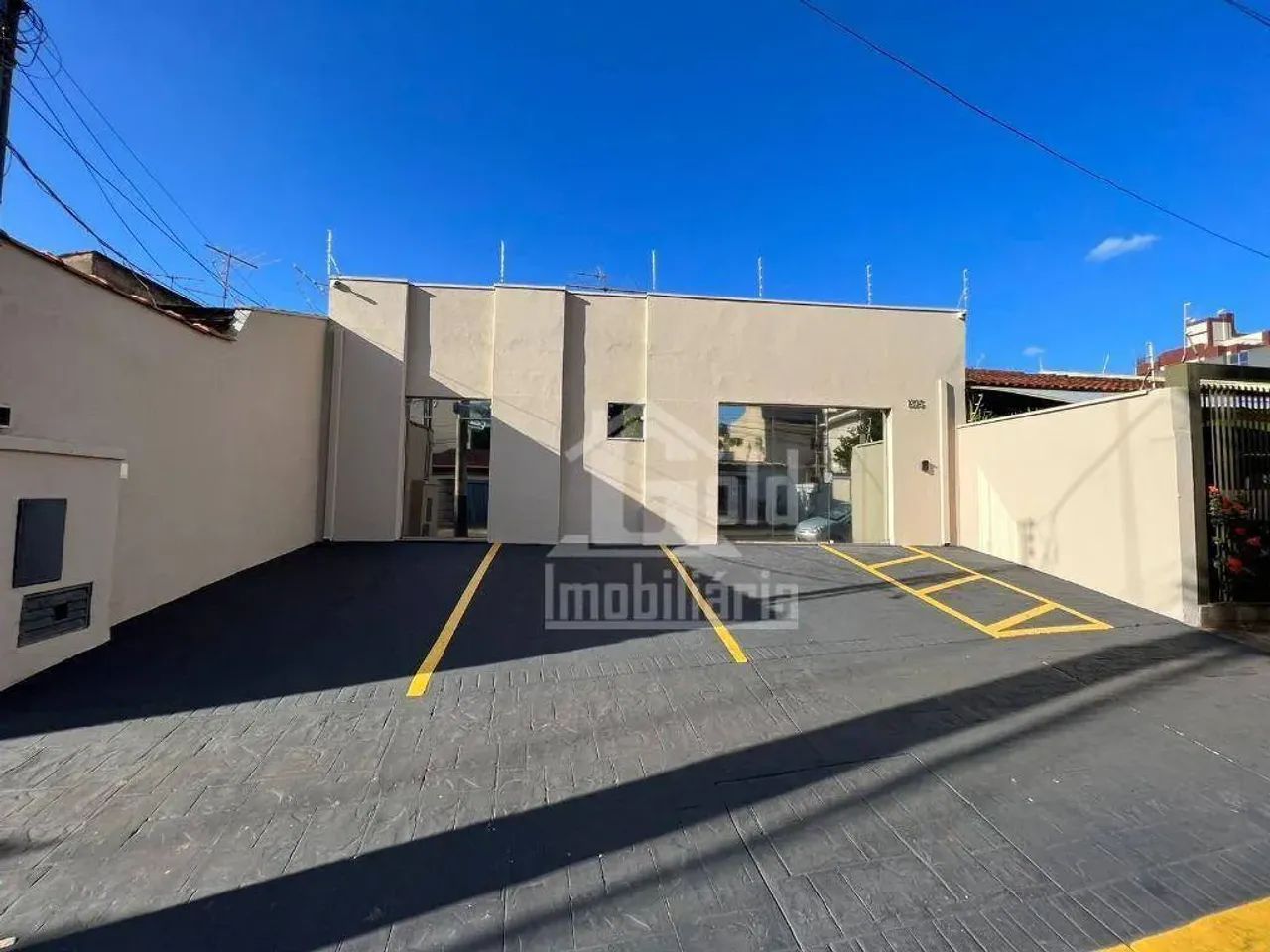 Casa Comercial