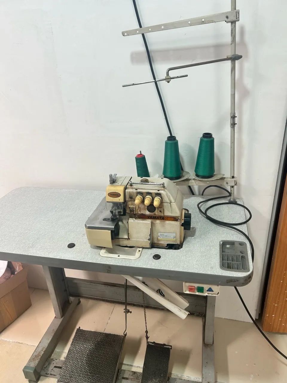 Máquina de costura  - Foto 4