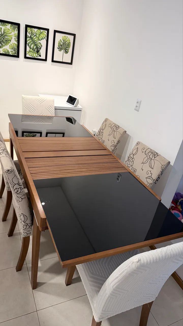 Mesa com 6 cadeiras - Foto 2