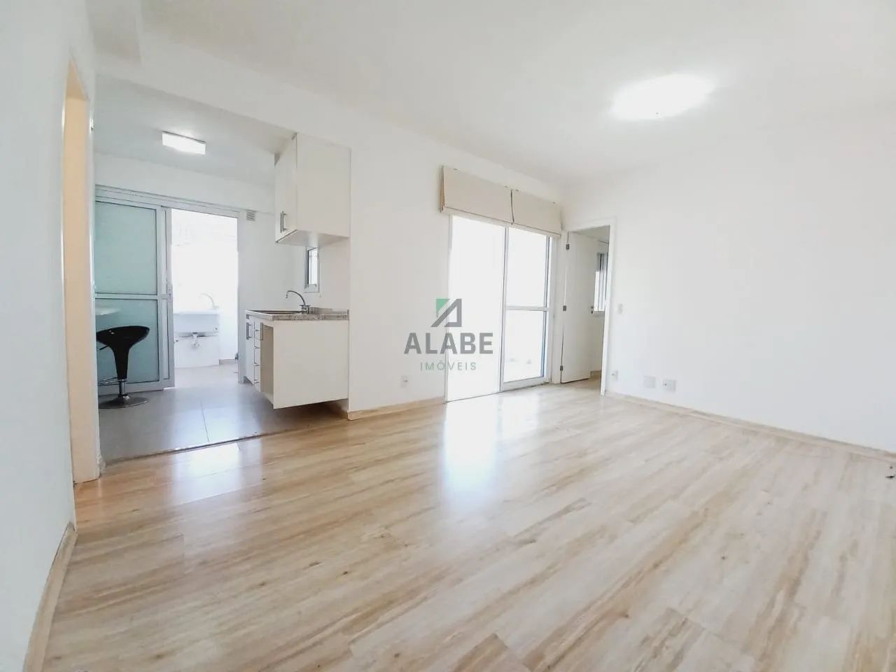 Apartamento moderno com 1 dormitório, varanda e lazer completo no coração do Brooklin - Foto 2